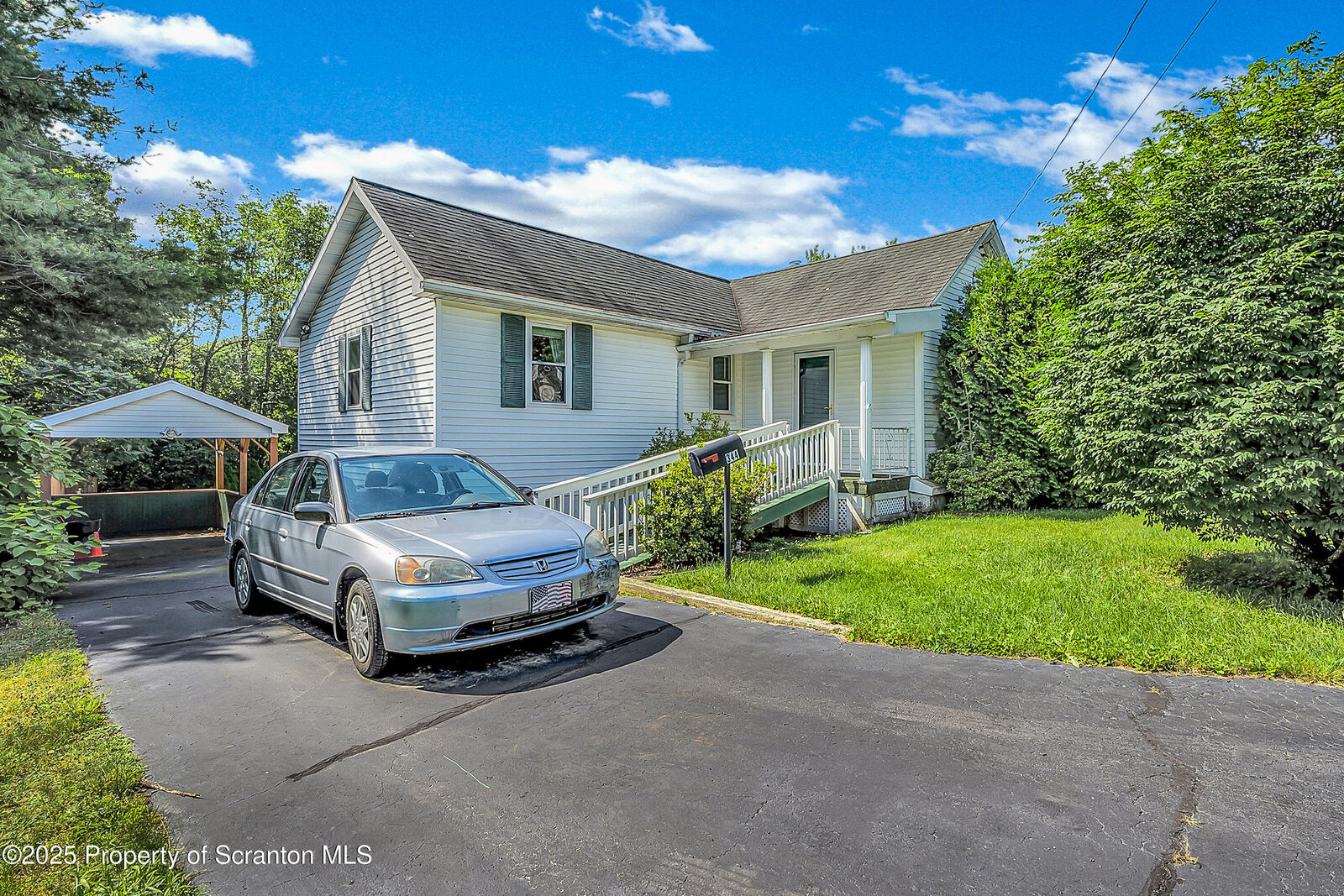 Property Photo:  344 2nd Street  PA 18403 