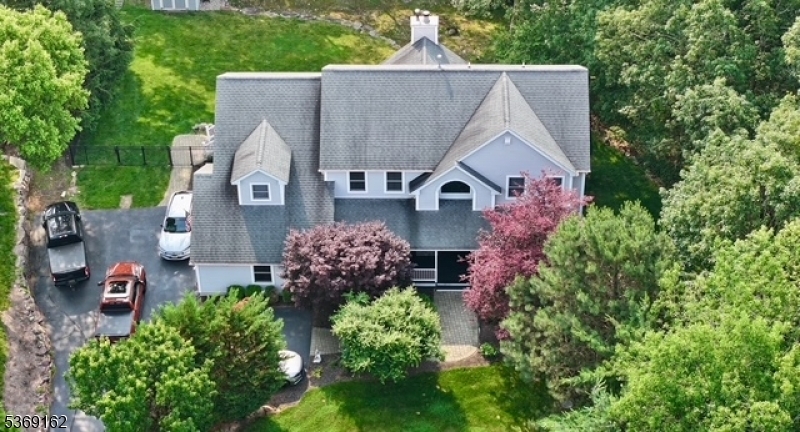 Property Photo: 10 Stone Cliff Ter NJ 07438