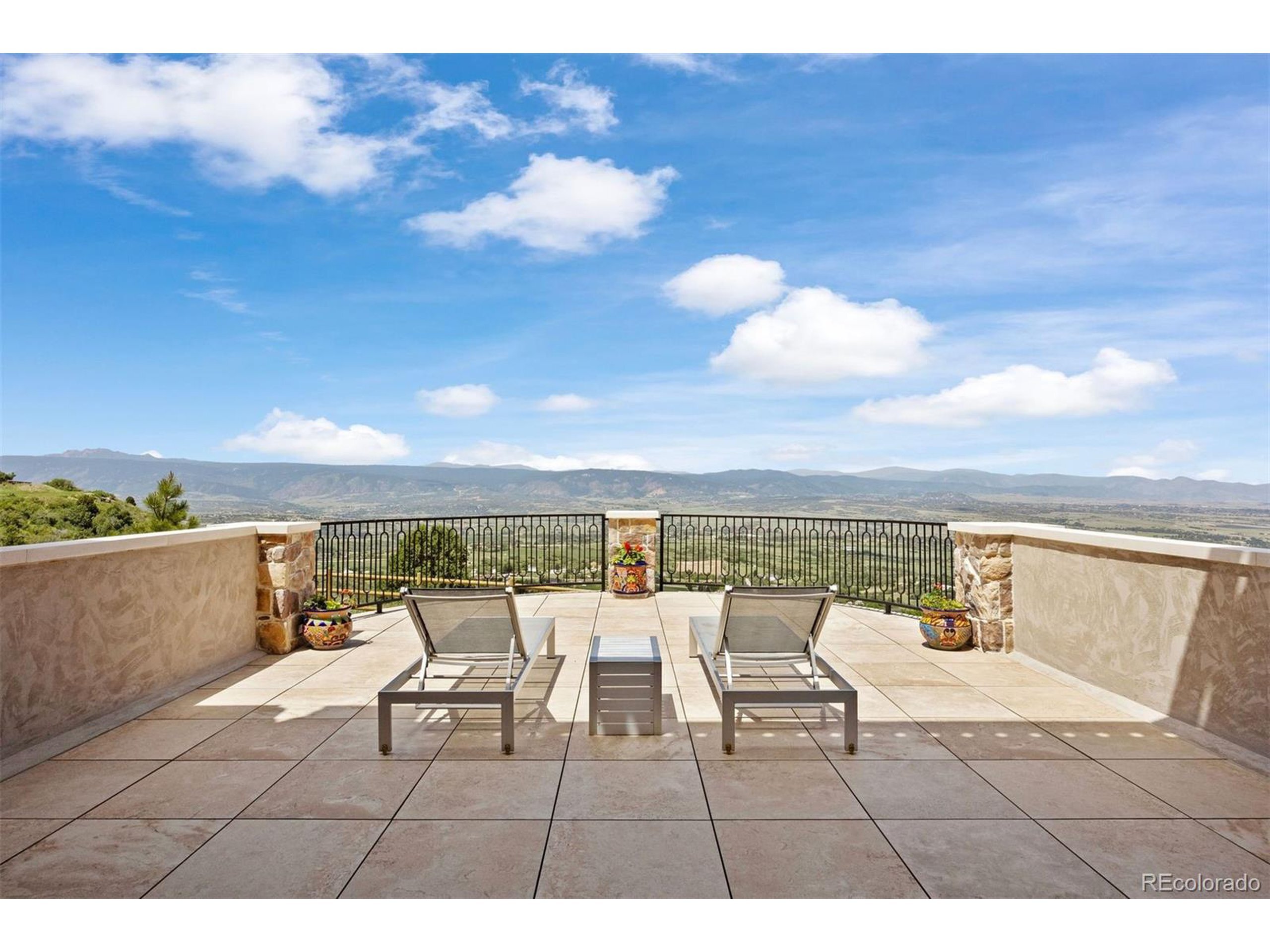 Property Photo: 253 Stone Pointe Trl CO 80109