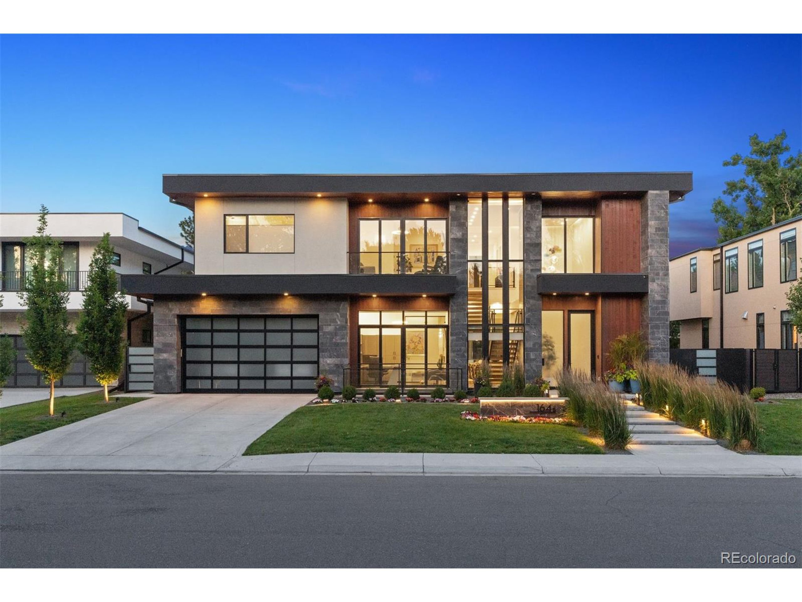 Property Photo: 164 S Fairfax St CO 80246