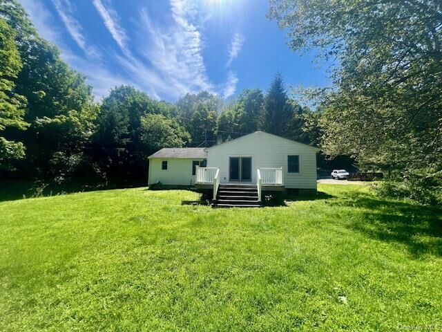 Property Photo:  70 Watermelon Hill Road  NY 10541 