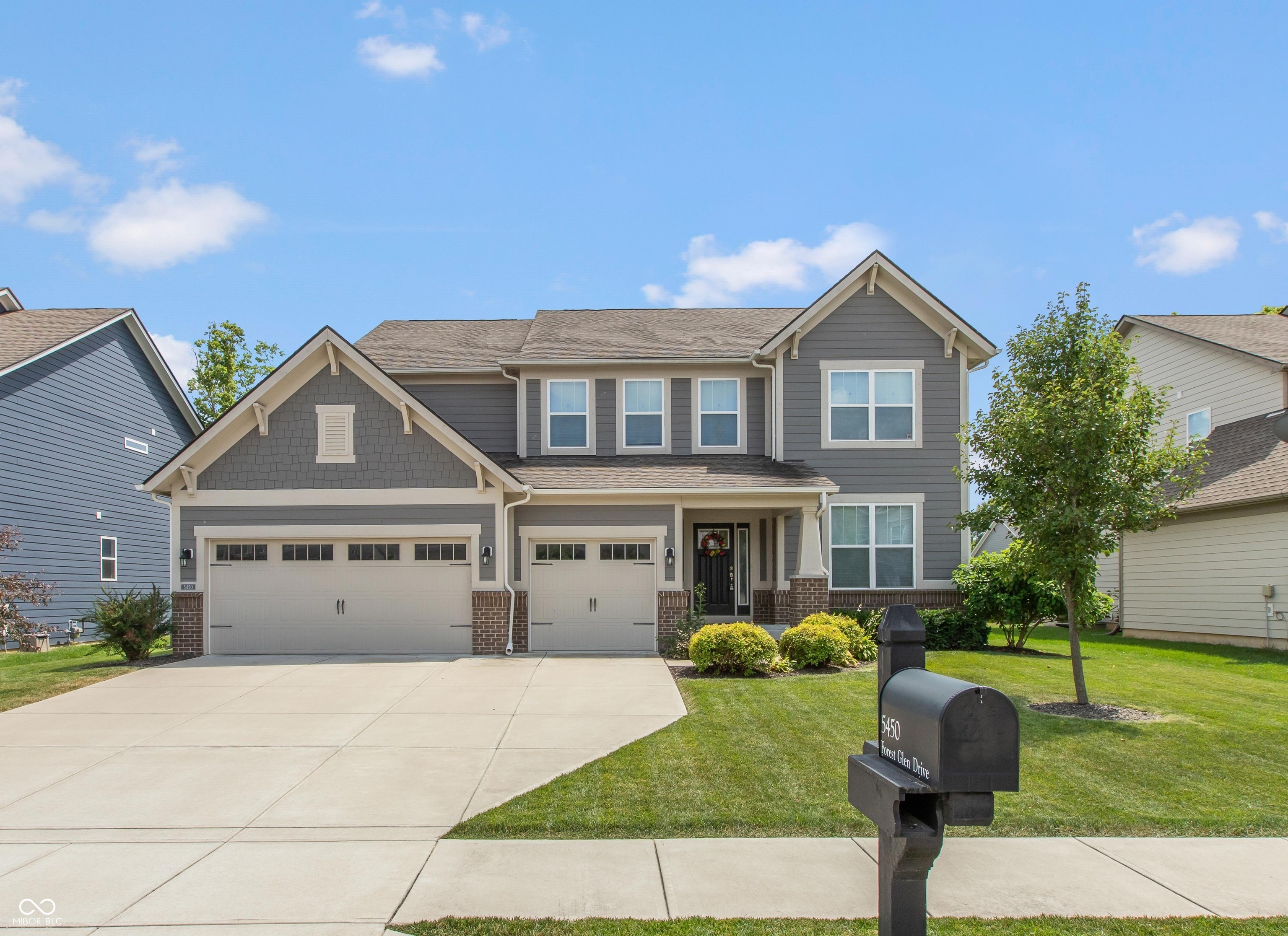 5450 Forest Glen Drive  Brownsburg IN 46112 photo