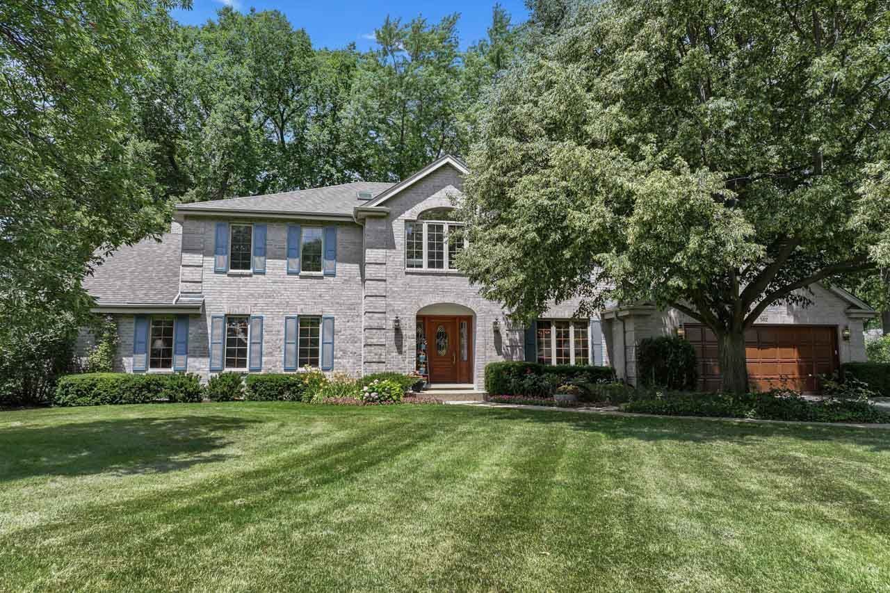 Property Photo:  502 Nawata Place  IL 60070 