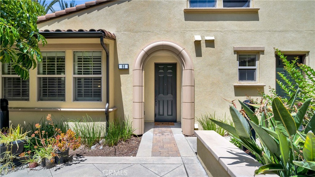 Property Photo: 66 Full Moon CA 92618