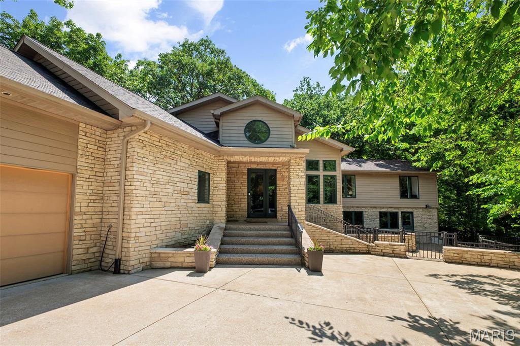 Property Photo: 1800 W Adams Avenue MO 63122