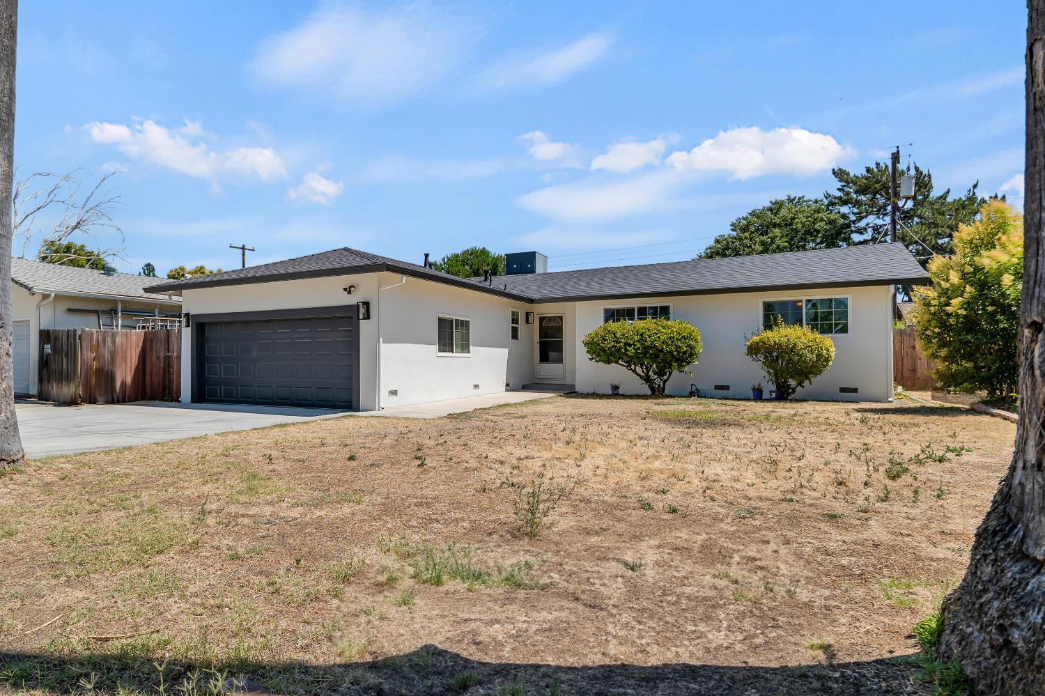 Property Photo:  2318 Turnesa Avenue  CA 95822 