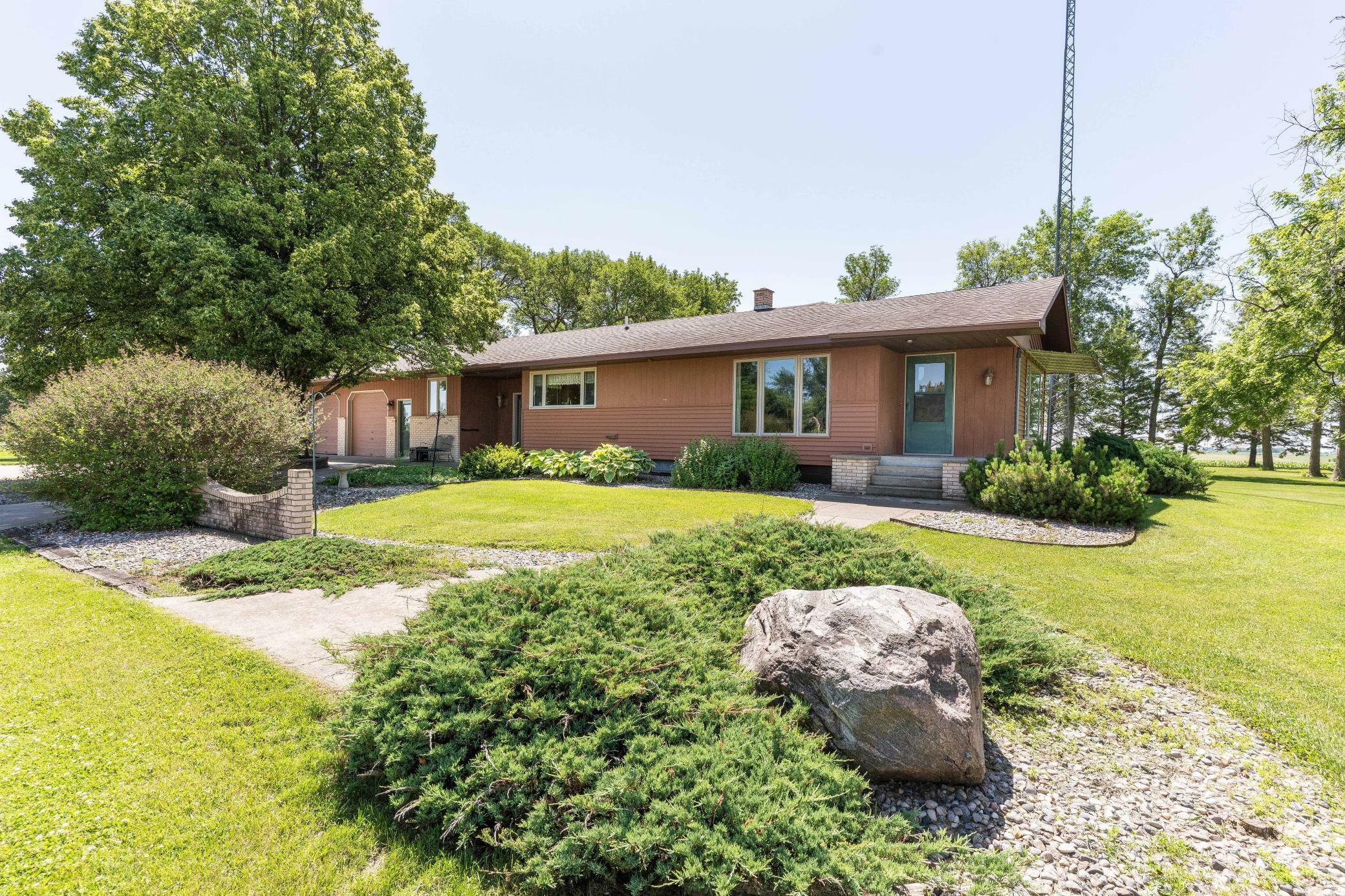 Property Photo: 31289 270th Avenue MN 56590