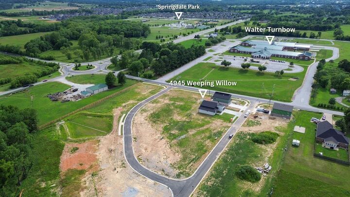 Property Photo: 4945 Weeping Willow Avenue AR 72764