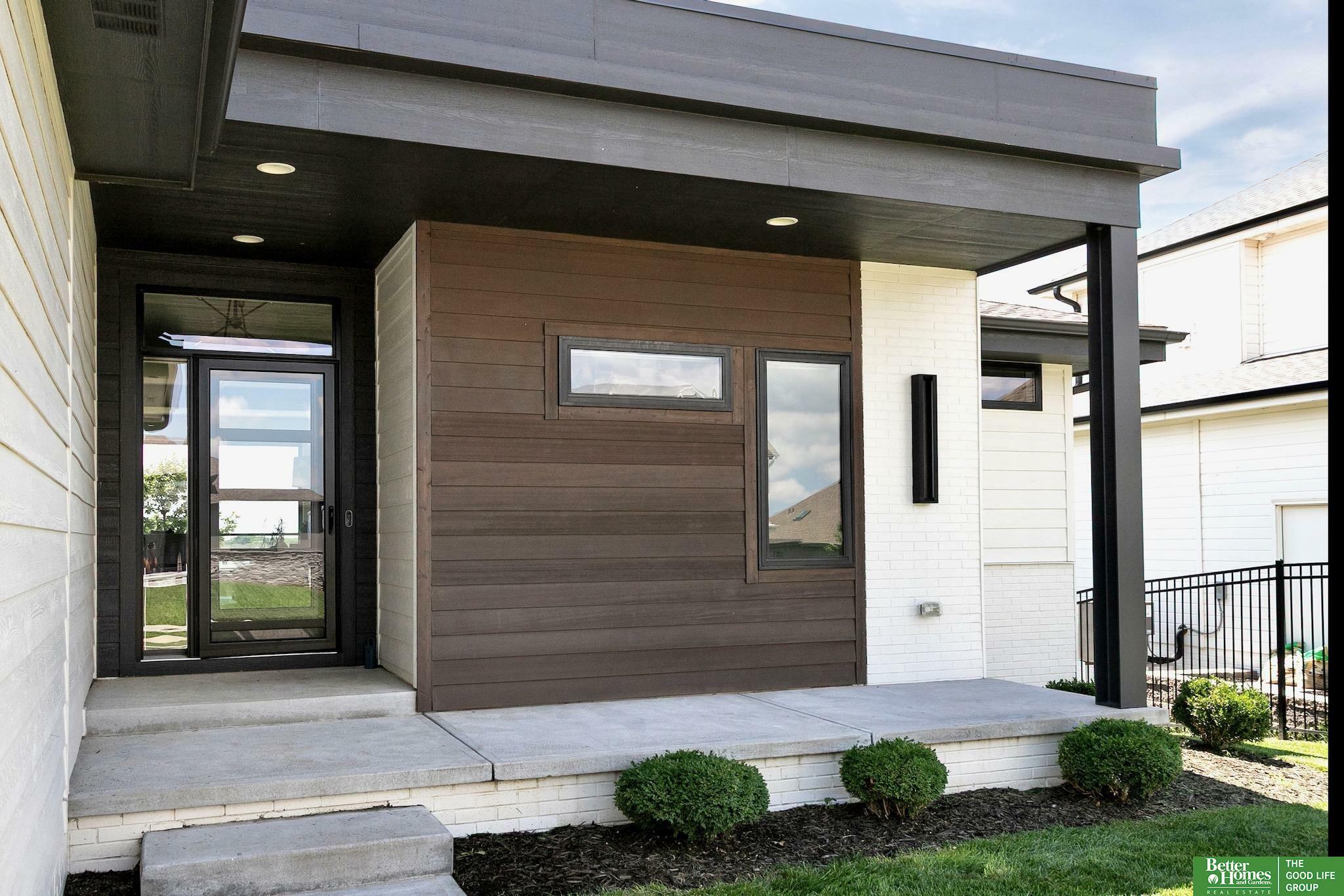 Property Photo: 4426 S 220th Street NE 68022