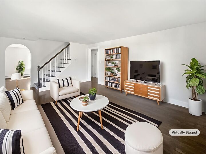 Property Photo: 227 Plantation St MA 01604