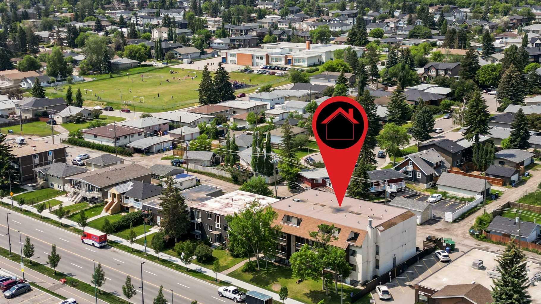 Property Photo:  1113 37 Street SW 403  AB T3C 1S5 