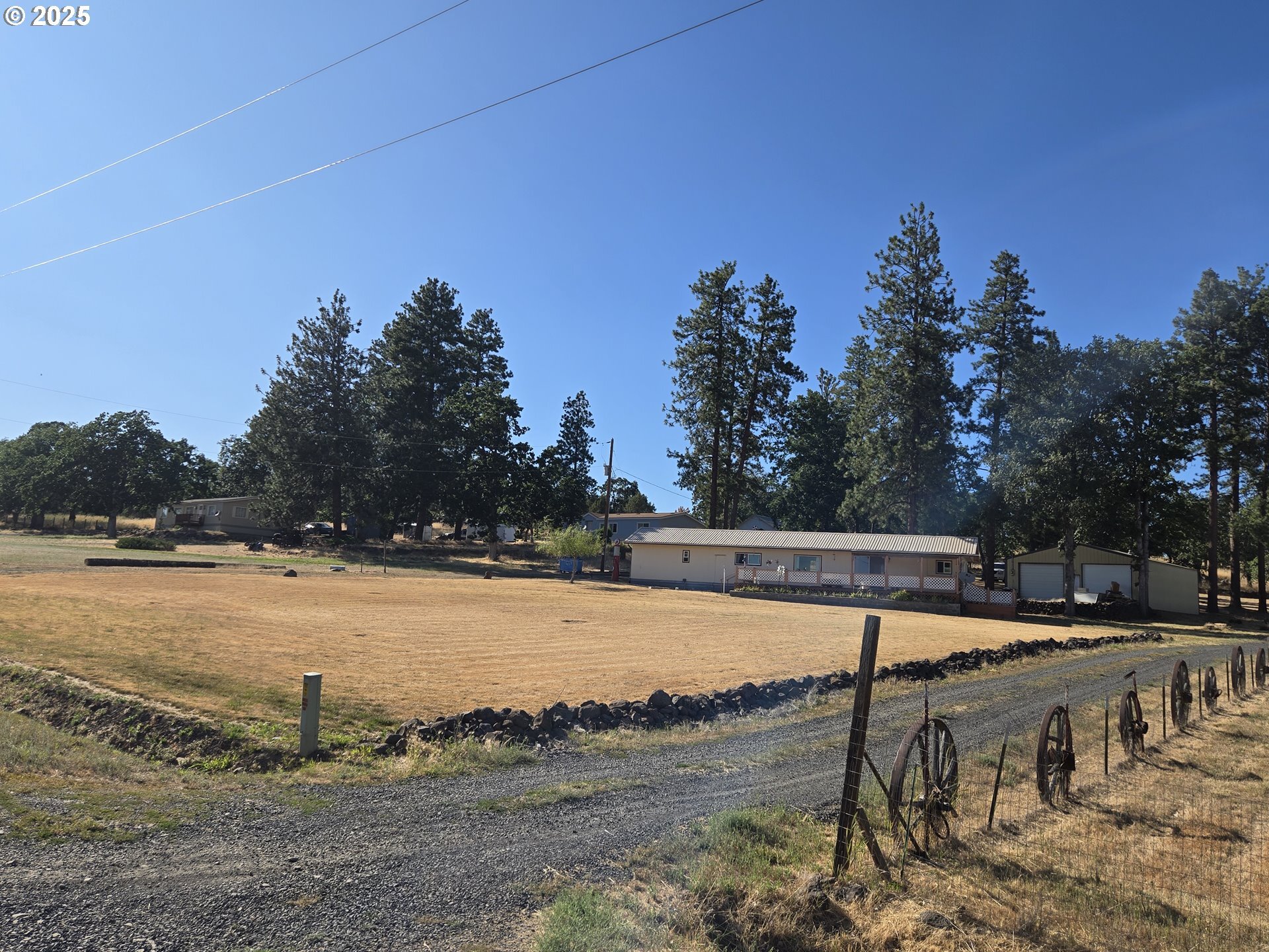 Property Photo:  298 S Mary B Rd  OR 97063 