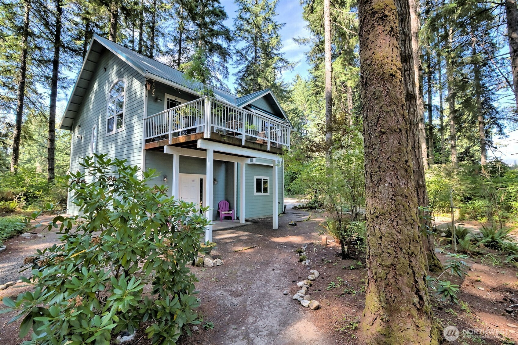 Property Photo: 250 E Crest Lane WA 98546