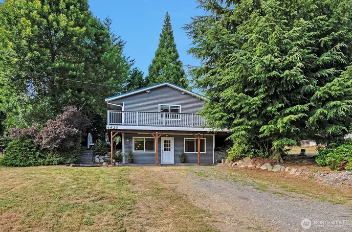 Property Photo: 4625 109th Avenue SE WA 98290