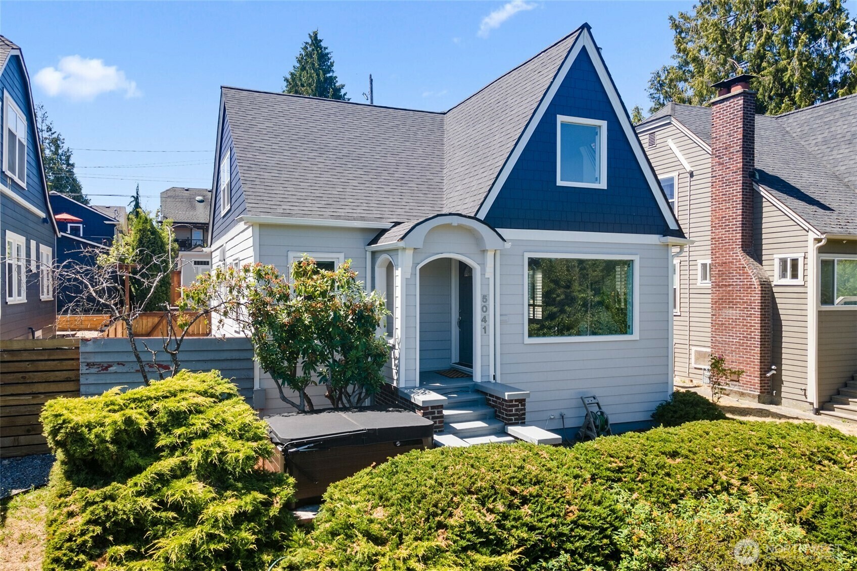 5041  35th Avenue SW  Seattle WA 98126 photo