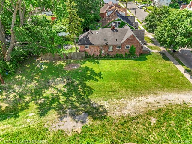 Property Photo: 8638 Northlawn Street MI 48204