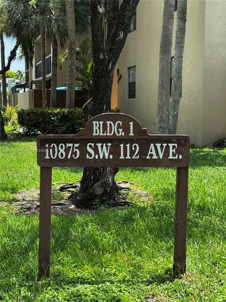 10875 SW 112th Ave 206  Miami FL 33176 photo
