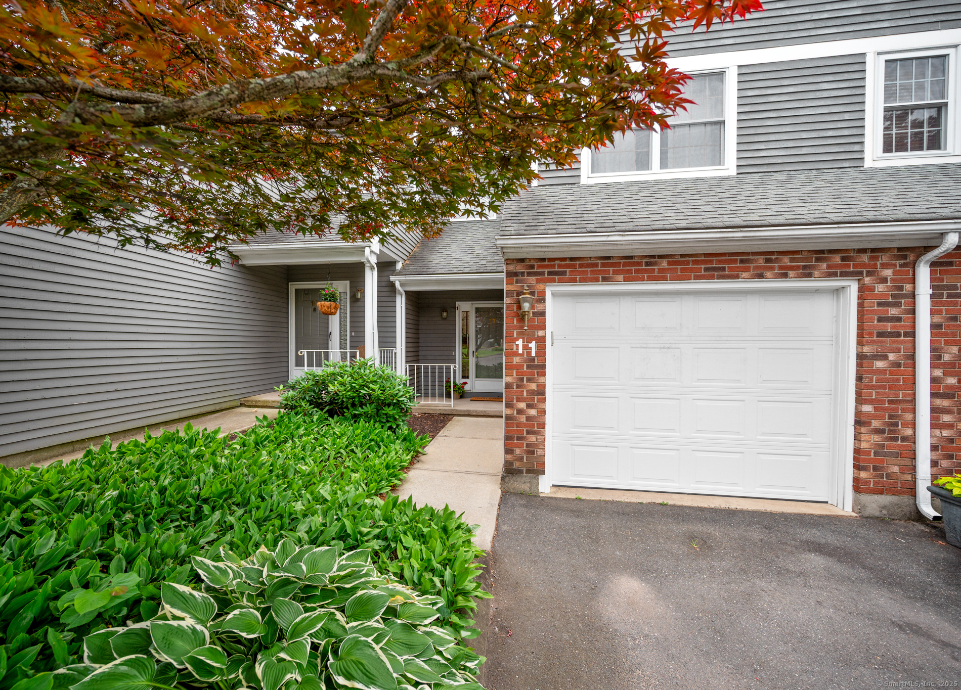 1325 Farmington Avenue Apt 11  Bristol CT 06010 photo