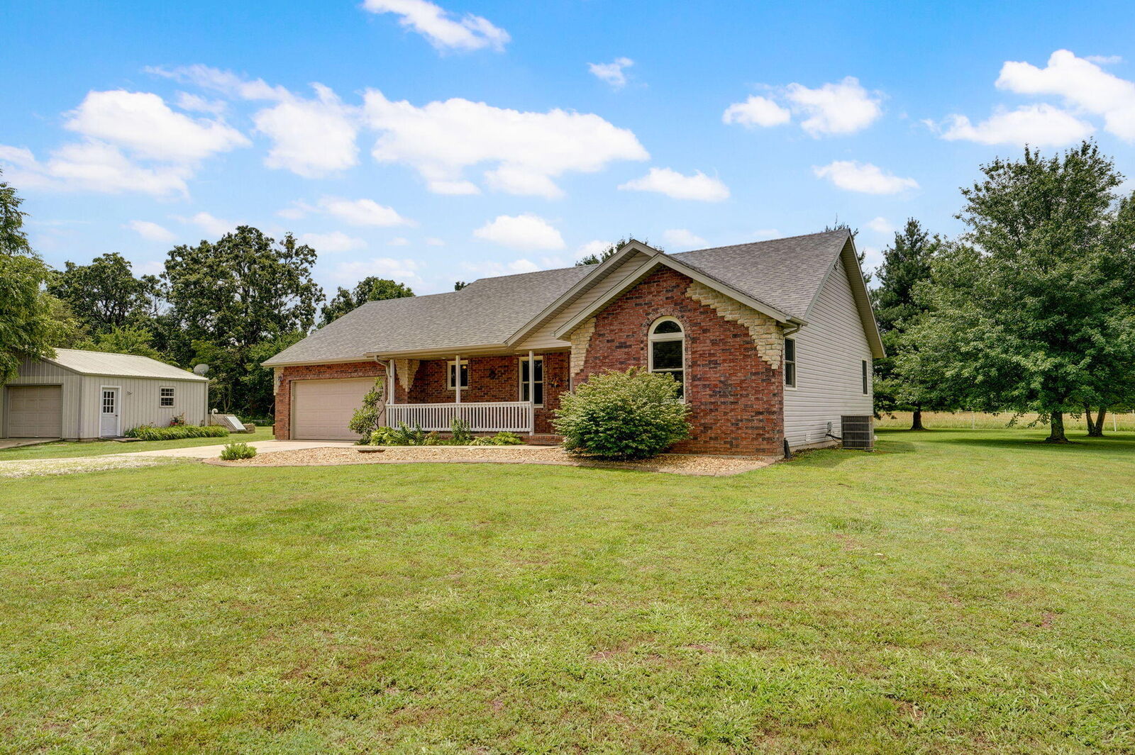 Property Photo:  14521 Lawrence 2145  MO 65712