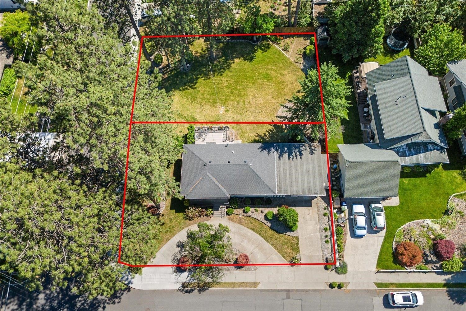 Property Photo:  3008 S Aurthur St  WA 99203 