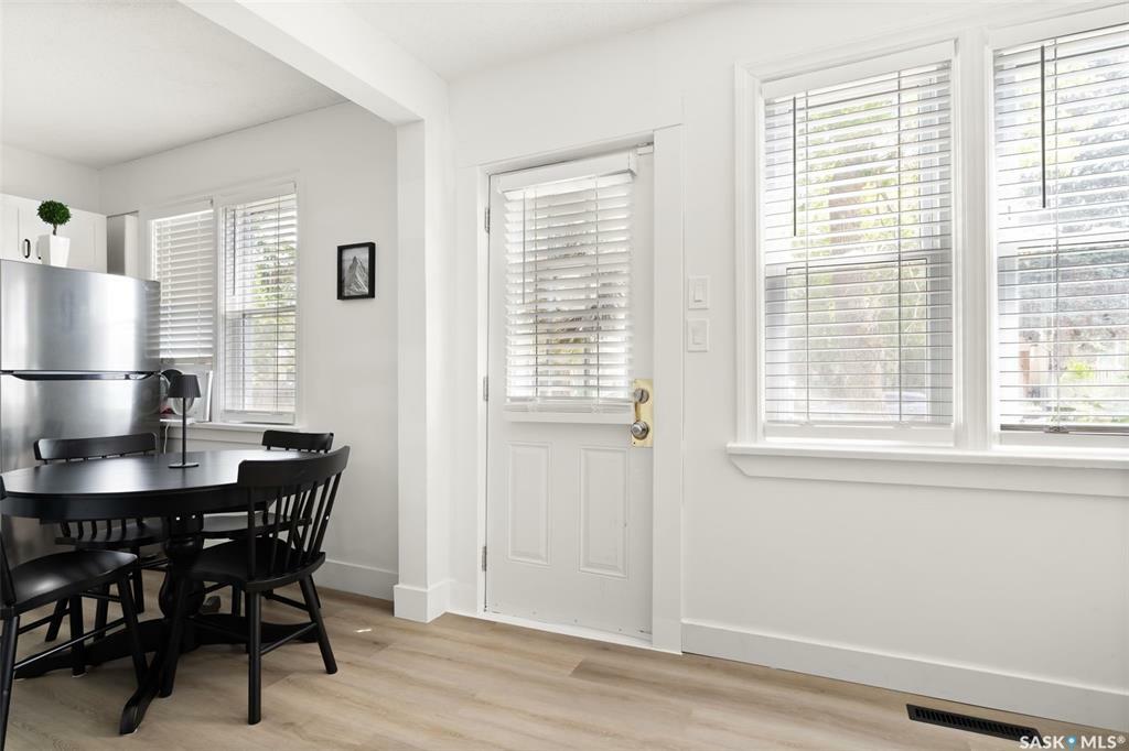 Photo de la propriété: 2434 McDonald Street SK S4N 2Z3
