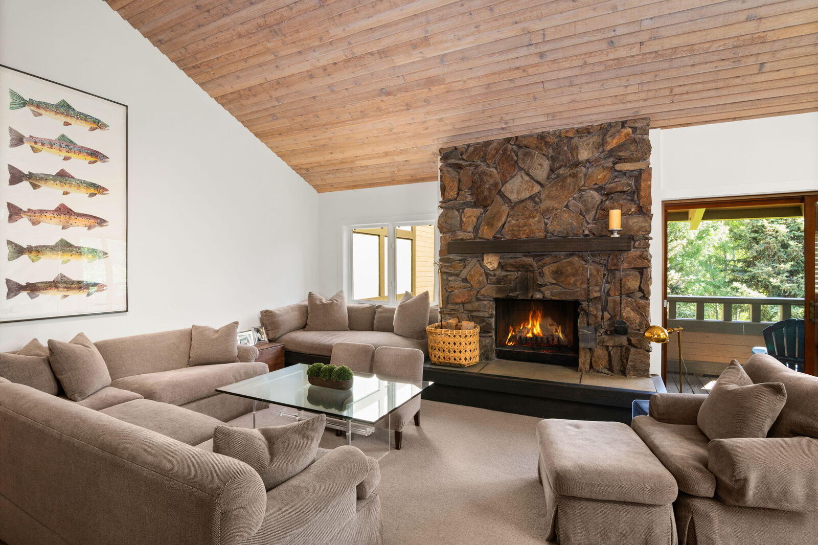 Property Photo:  569 Wildflower Condo Dr  ID 83353 