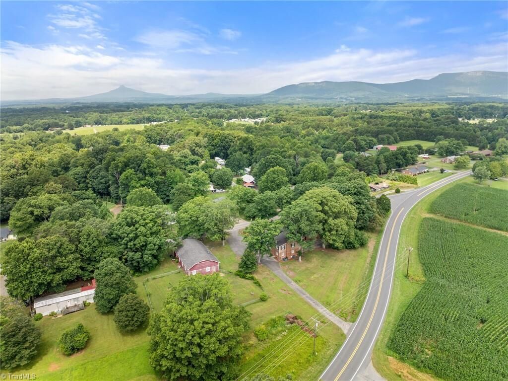 Property Photo:  5726 Nc Highway 66 S  NC 27021 