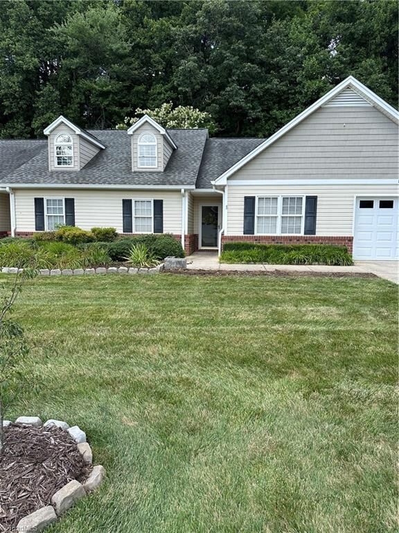 Property Photo: 135 Plantation Place Lane NC 27030