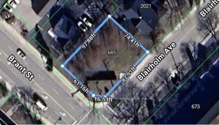 Property Photo:  685 Brant Street  ON L7R 2H4 