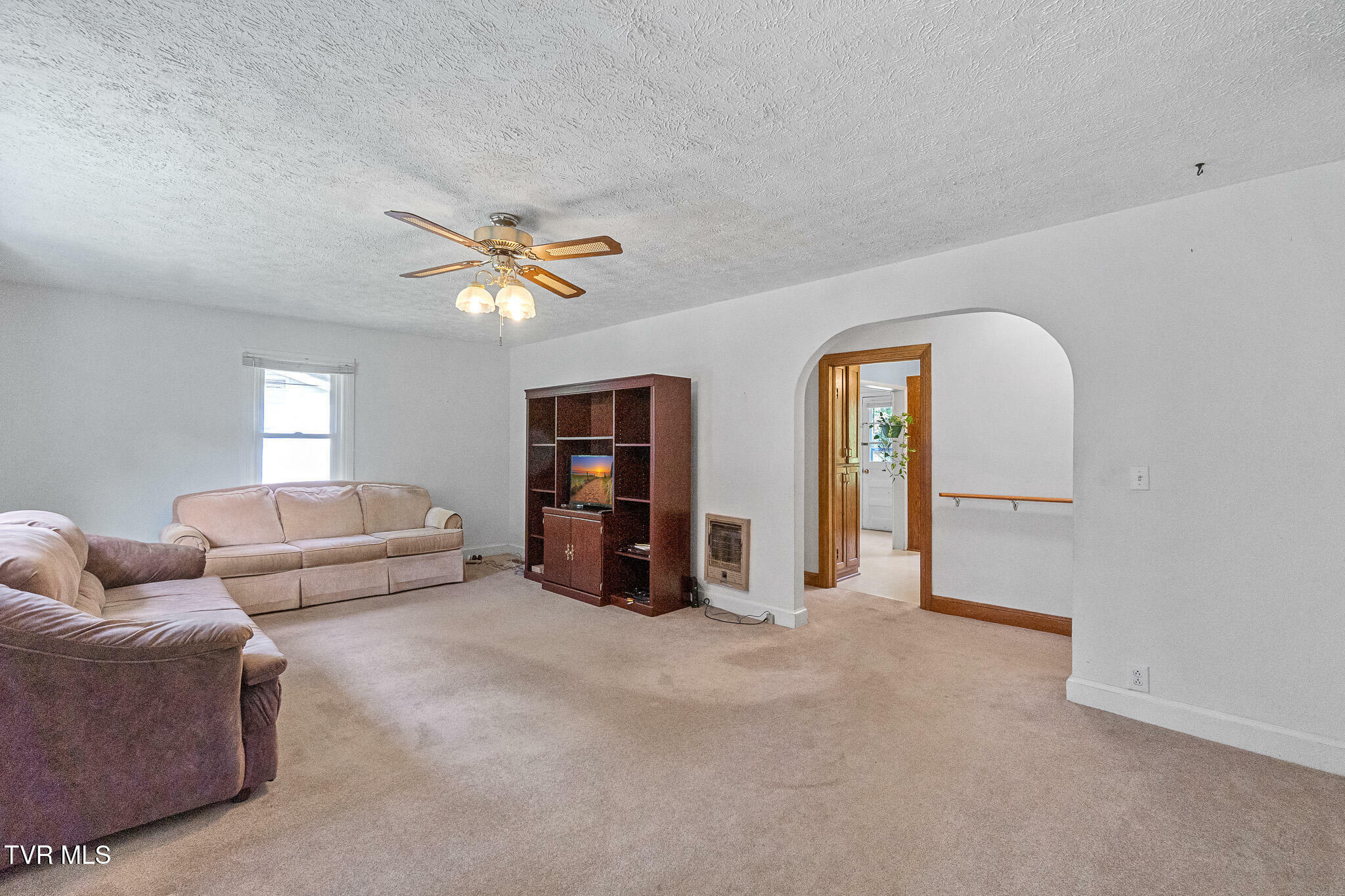Property Photo: 1260 Robinhood Road TN 37743
