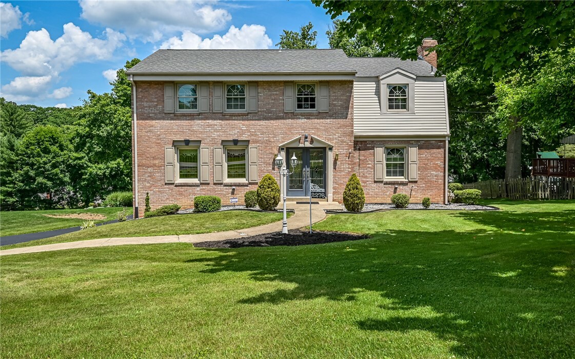 Property Photo: 2276 Rochester Rd PA 15237