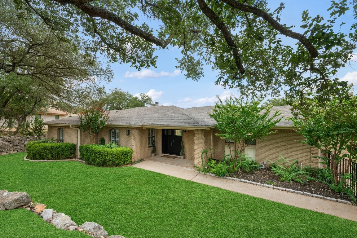 Property Photo: 315 Comet TX 78734