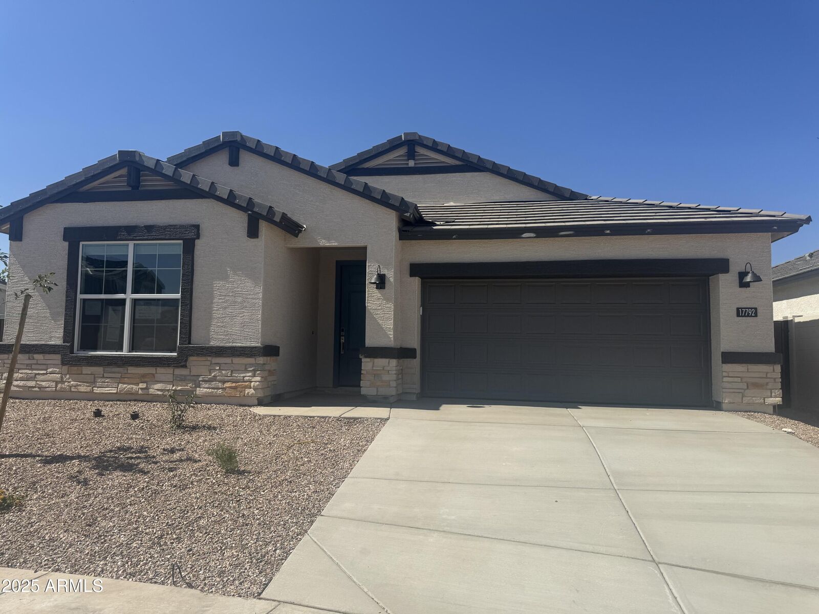 Property Photo: 17752 W Turquoise Avenue AZ 85355