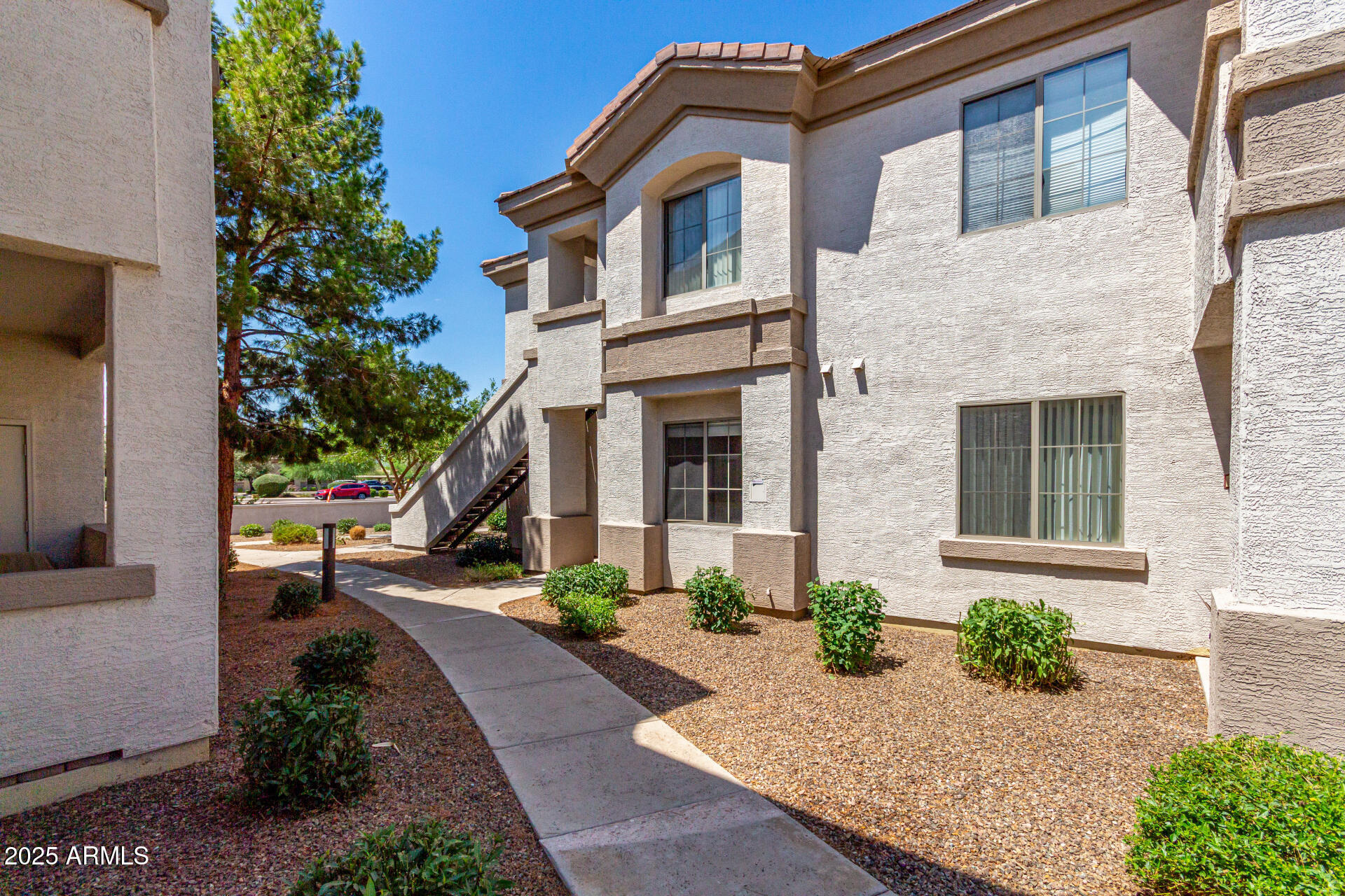 Property Photo: 1941 S Pierpont Drive 1140 AZ 85206