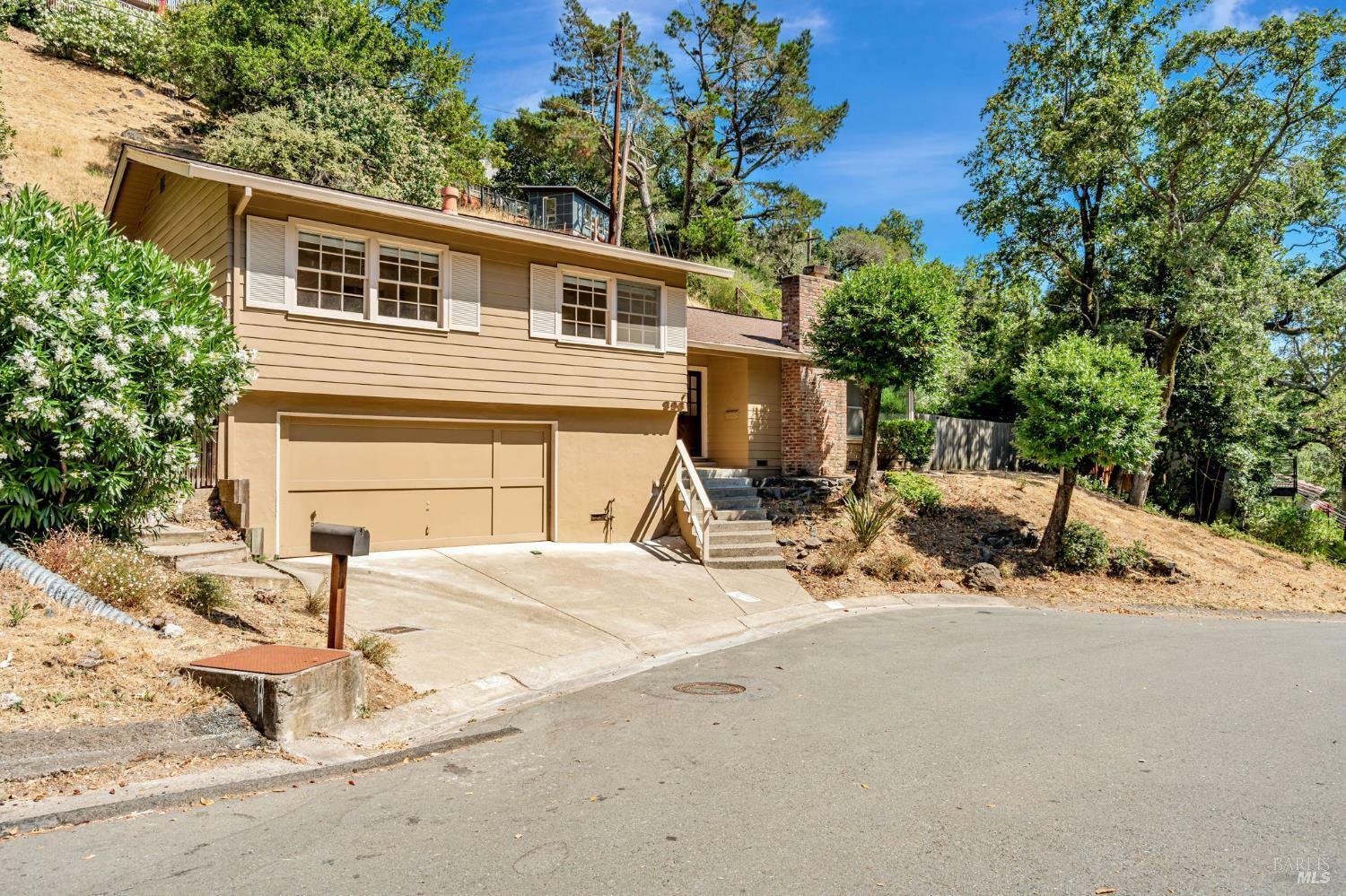 Property Photo: 296 North Almenar Drive CA 94904