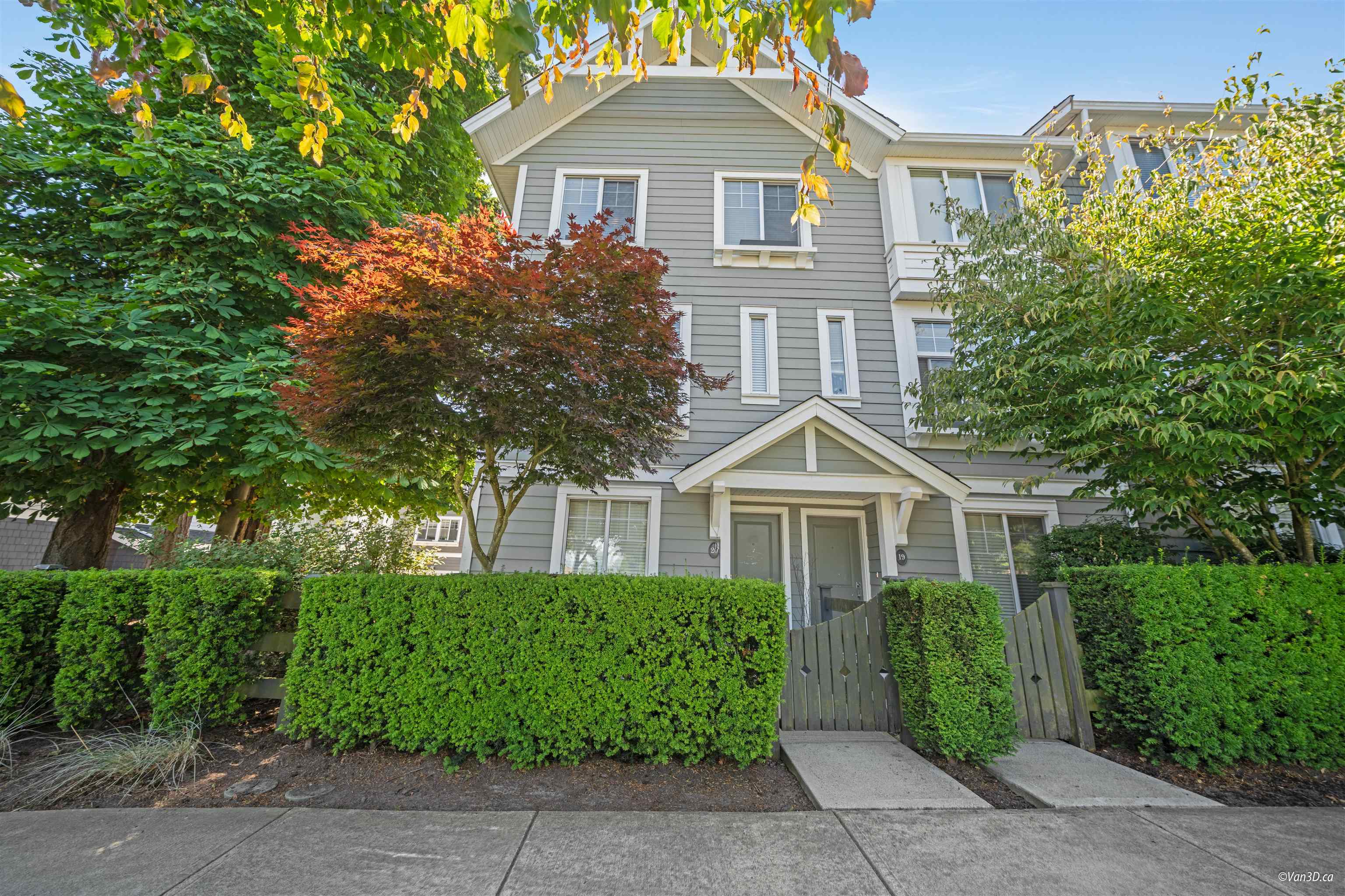 Property Photo: 15128 24 Avenue 20 BC V4A 2H8