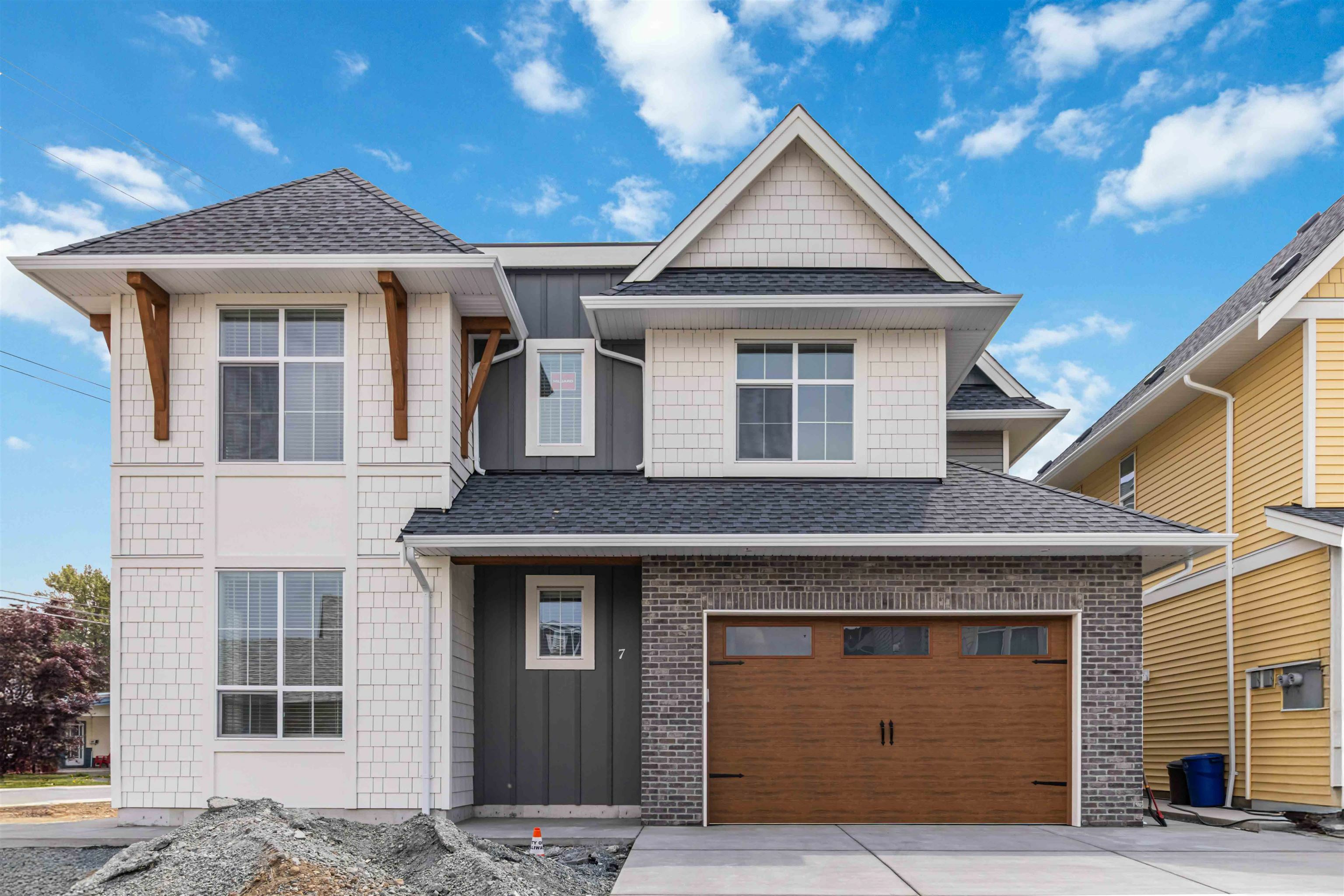 Property Photo: 45314 Wells Road 7 BC V2R 1H2