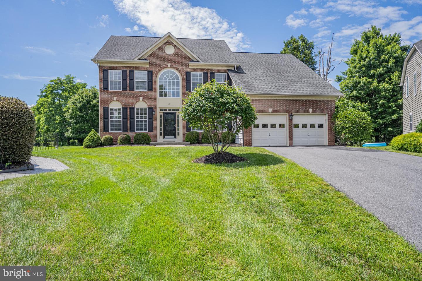 Property Photo: 401 Rifton Court MD 20774