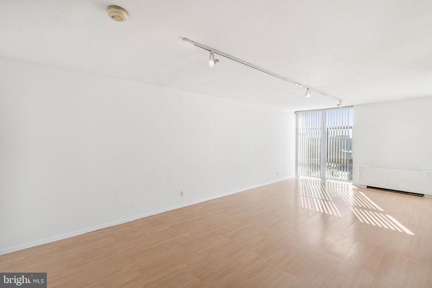 Property Photo: 3600 Conshohocken Avenue 1502 PA 19131