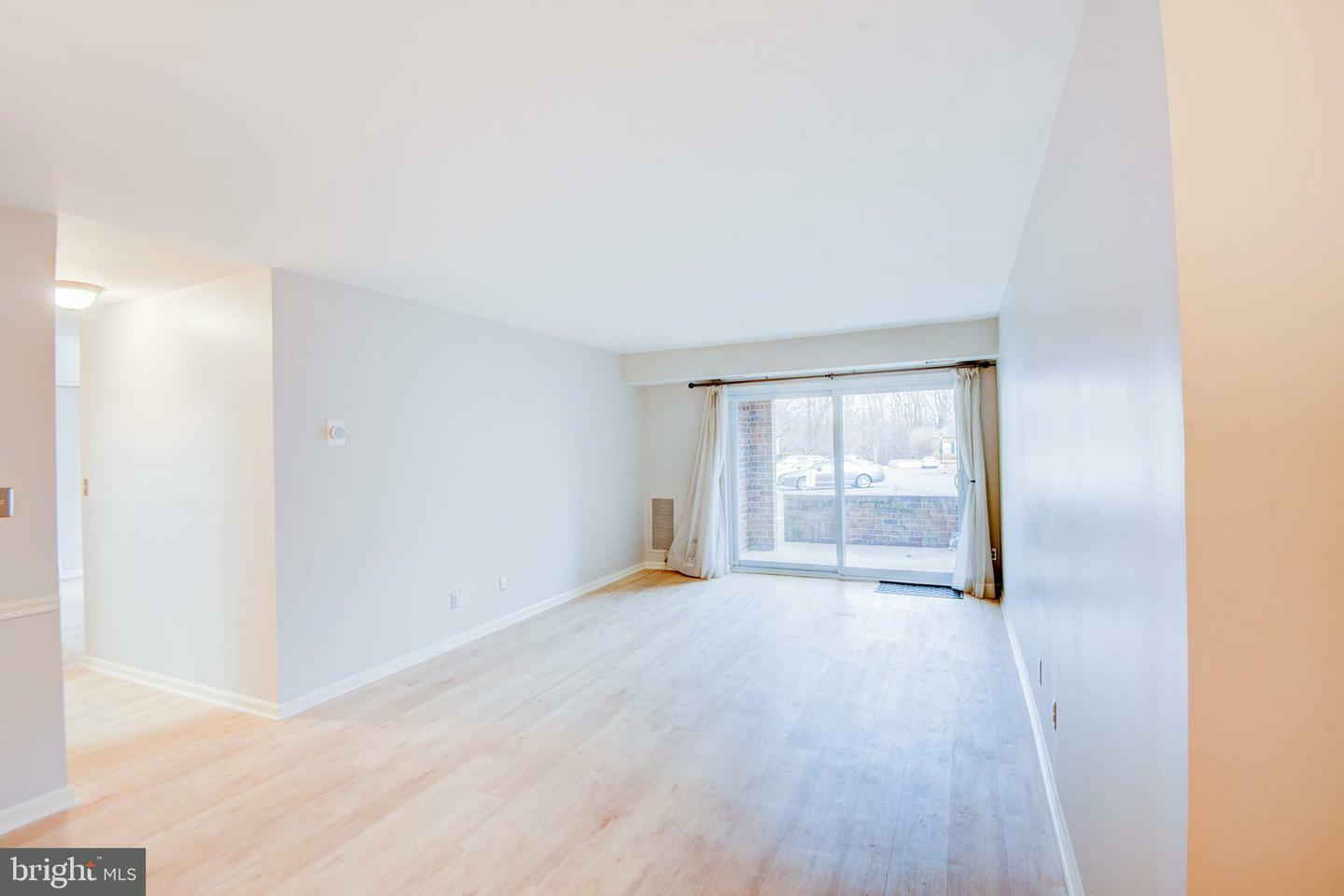 Property Photo: 5806 Cove Landing Road 204 VA 22015