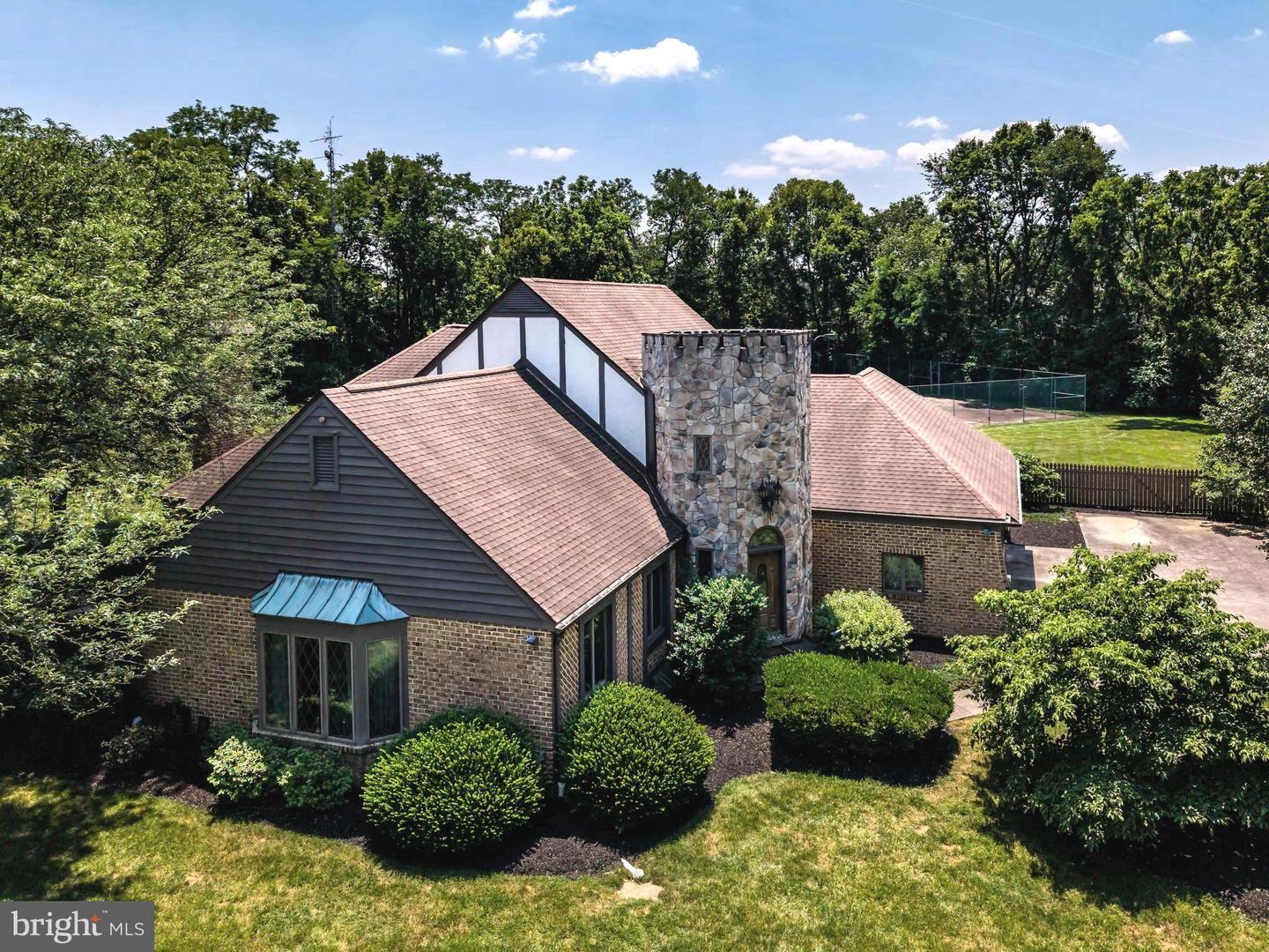 Property Photo: 1215 Georgetown Circle PA 17013
