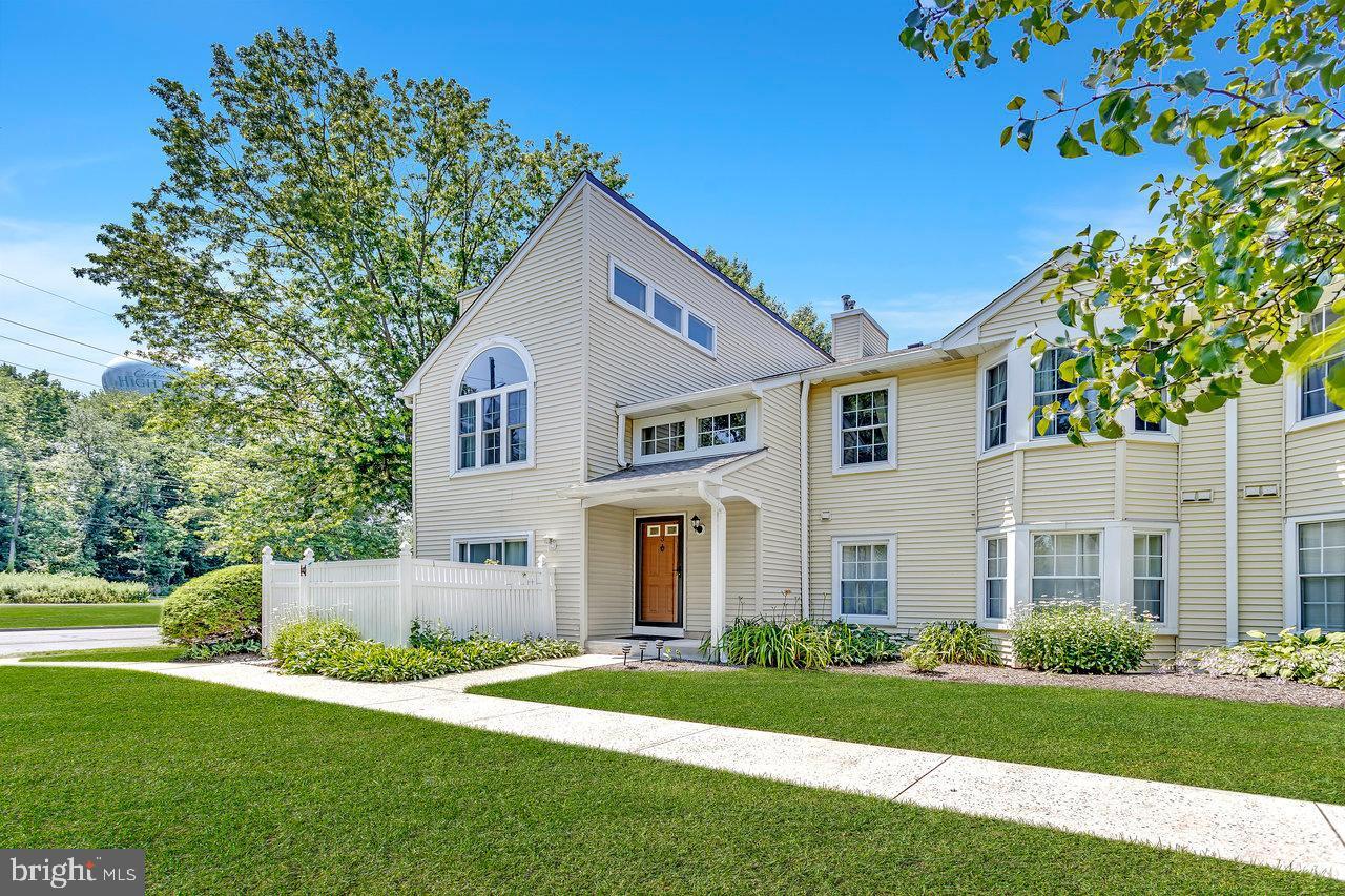 3 Huber Court  Hightstown NJ 08520 photo