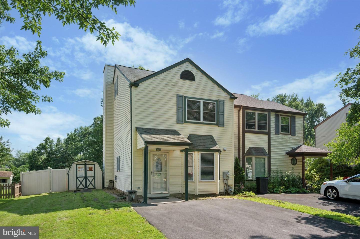 645 Whittier Drive  Warminster PA 18974 photo