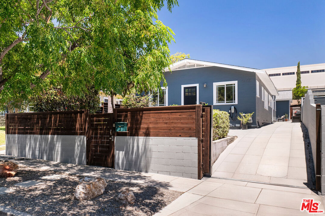 Property Photo: 4139 Camero Ave CA 90027