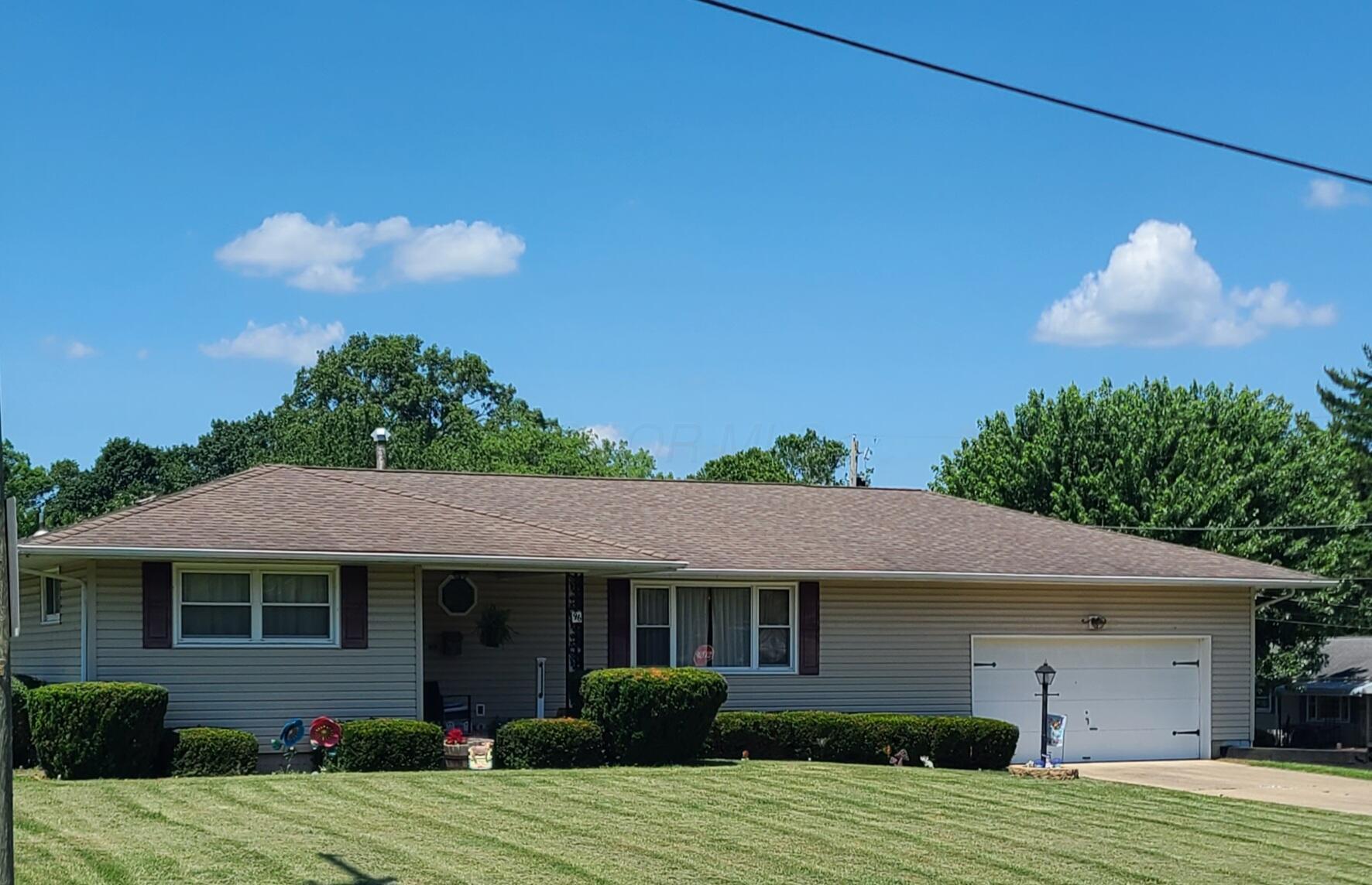 Property Photo: 96 Summit Street OH 43055