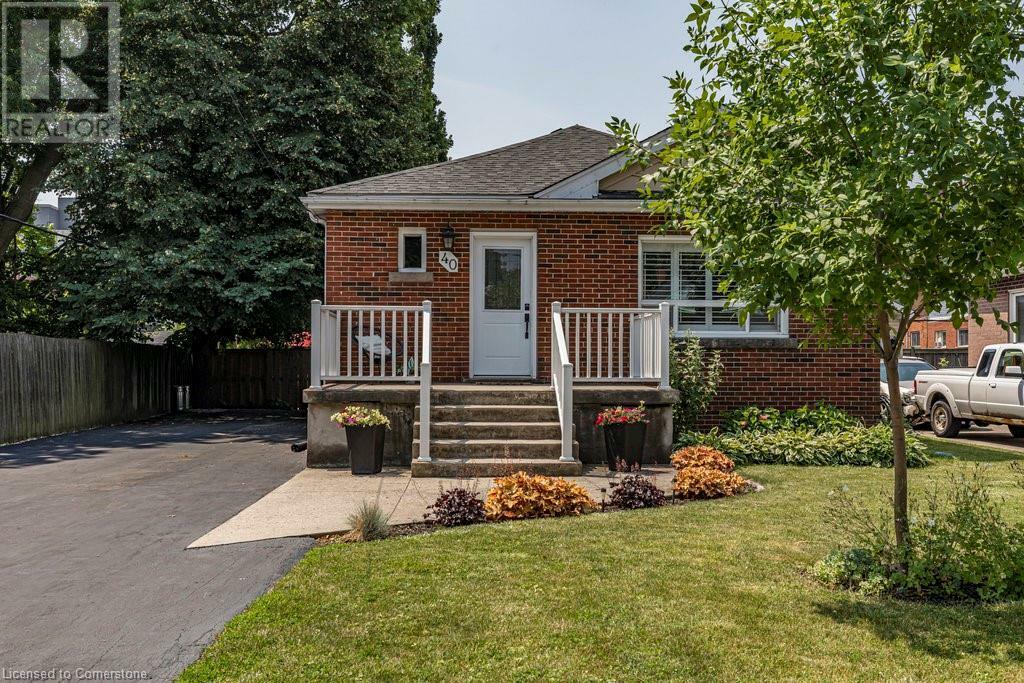 40 Duncombe Drive  Hamilton ON L9A 2E8 photo