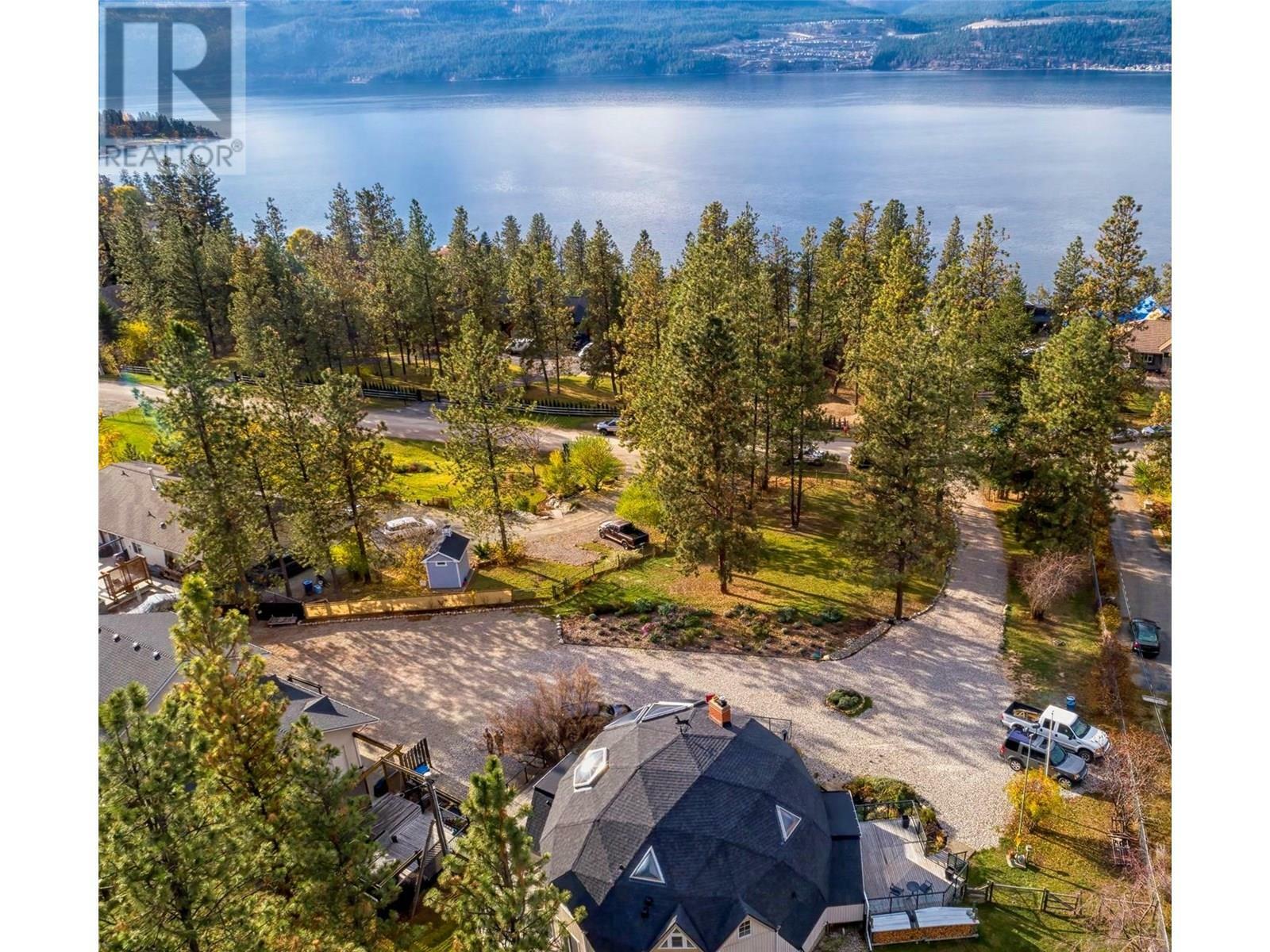 Property Photo: 16709 Maki Road BC V4V 1C2