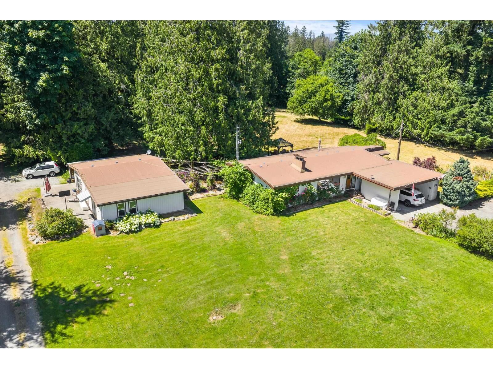 Property Photo: 3759 Bradner BC V4X 1M9