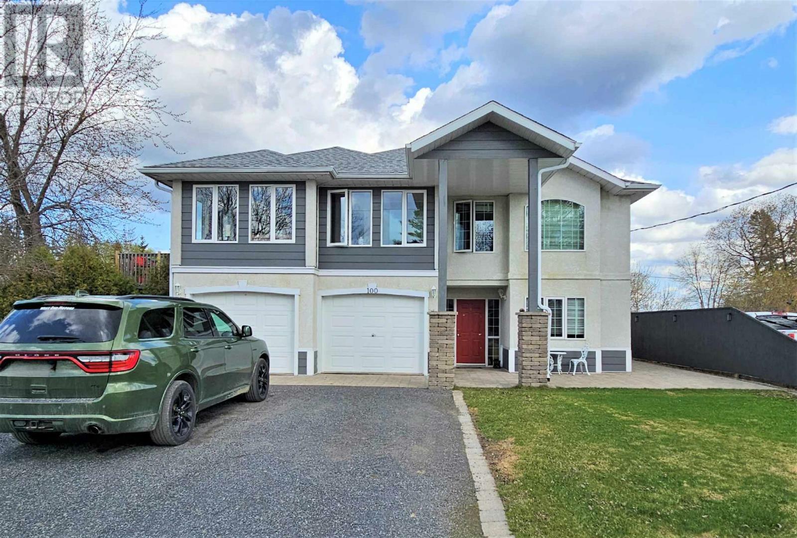 Property Photo: 100 Queen St ON P0W 1A0