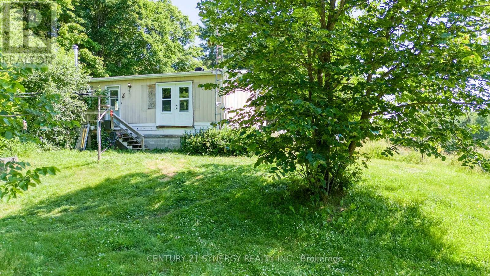 Property Photo: 184 Sugarbush Road ON K0G 1K0
